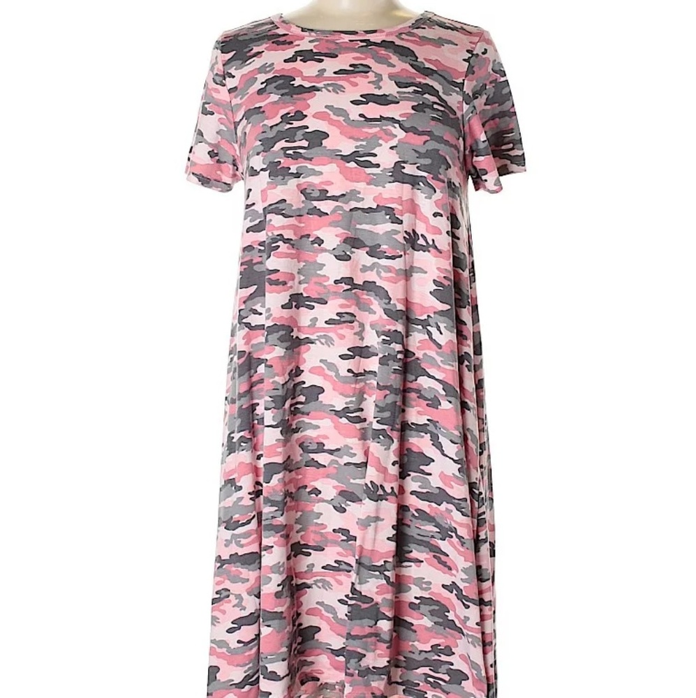 🦄⚠️ Small LuLaRoe Carly Pink & Gray Camo!